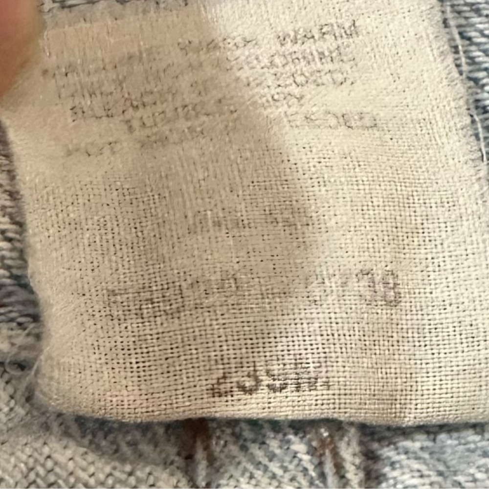 Distressed Vintage Levis High Waist Tapered Leg Mom Jeans Light Wash USA Made 16 - Picture 10 of 16